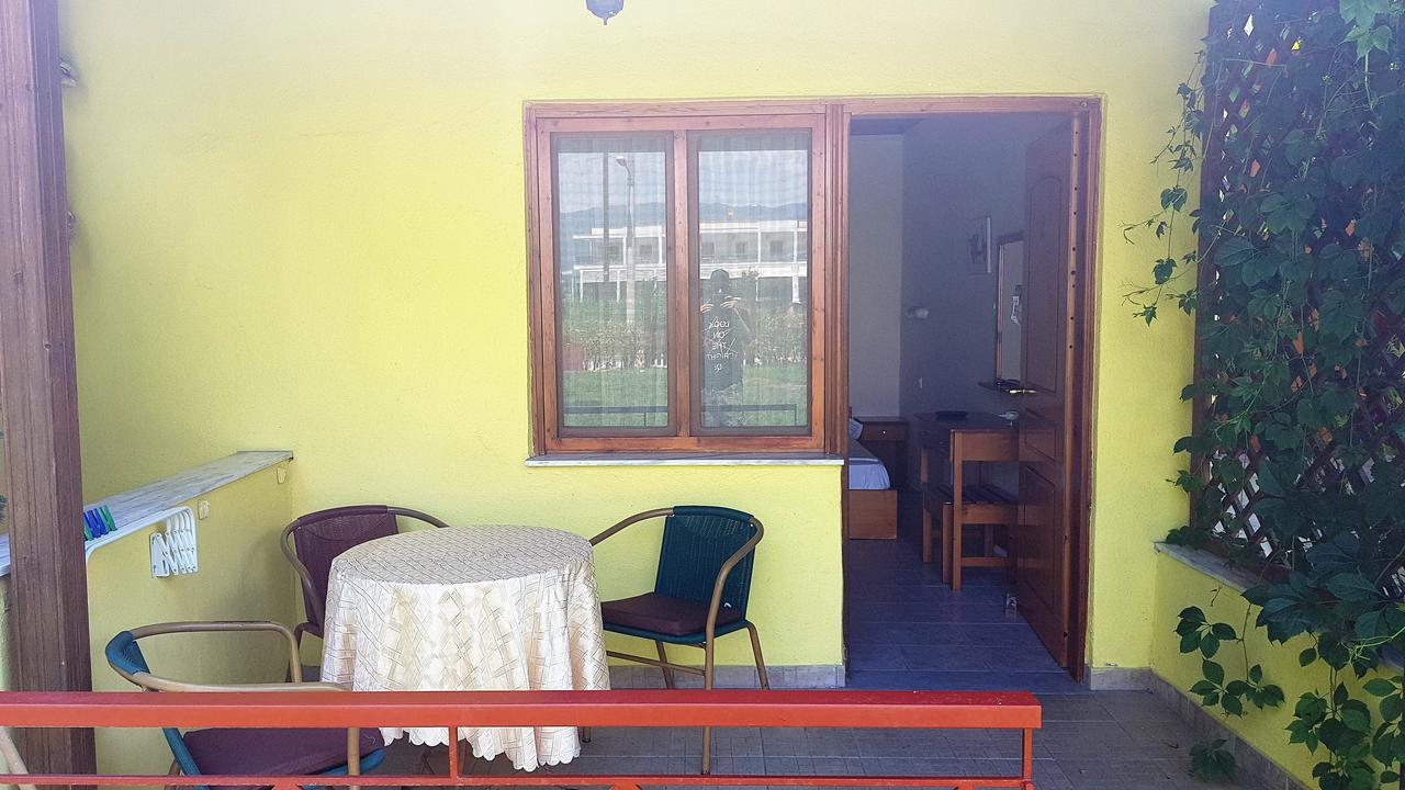 Lotos Apartments Stavros  Ngoại thất bức ảnh